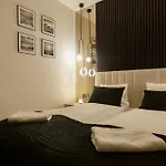 Long Gardens Gold Premium Old Town * Гданьск