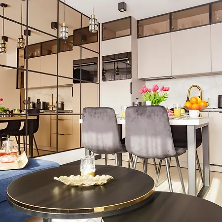 Apartament Long Gardens Gold Premium Old Town *