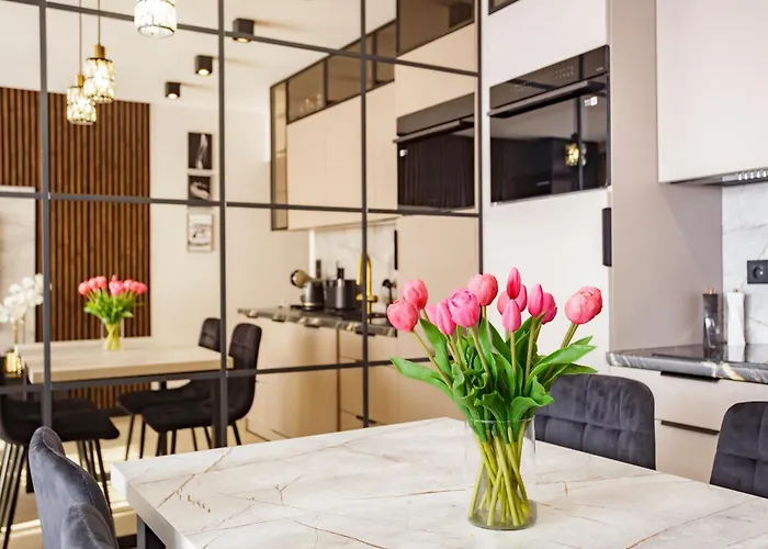 Long Gardens Gold Premium Old Town Apartament